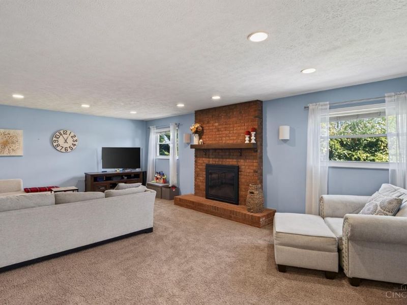 5662 Green Acres Court, Green Township, OH 45248 Photo 13