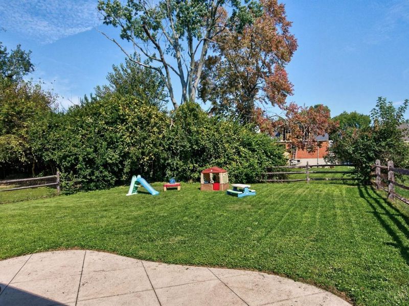 5662 Green Acres Court, Green Township, OH 45248 Photo 37