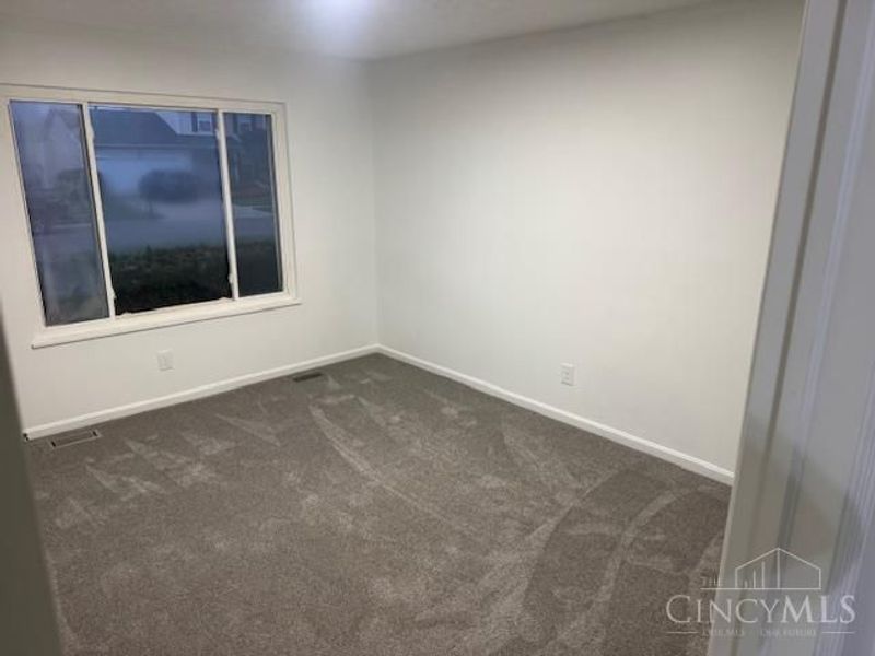 422 Misty Dawn Drive, Hamilton Township, OH 45039 Photo 15