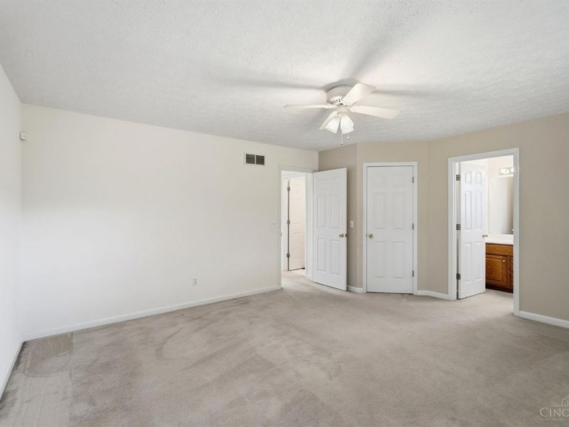 674 Parkland Drive, Union Township, OH 45244 Photo 16