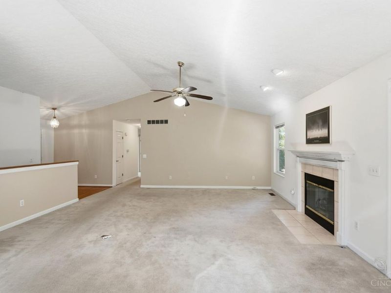 674 Parkland Drive, Union Township, OH 45244 Photo 5