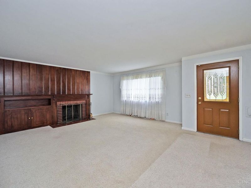 7123 Greenfringe Lane, Springfield Township, OH 45224 Photo 9