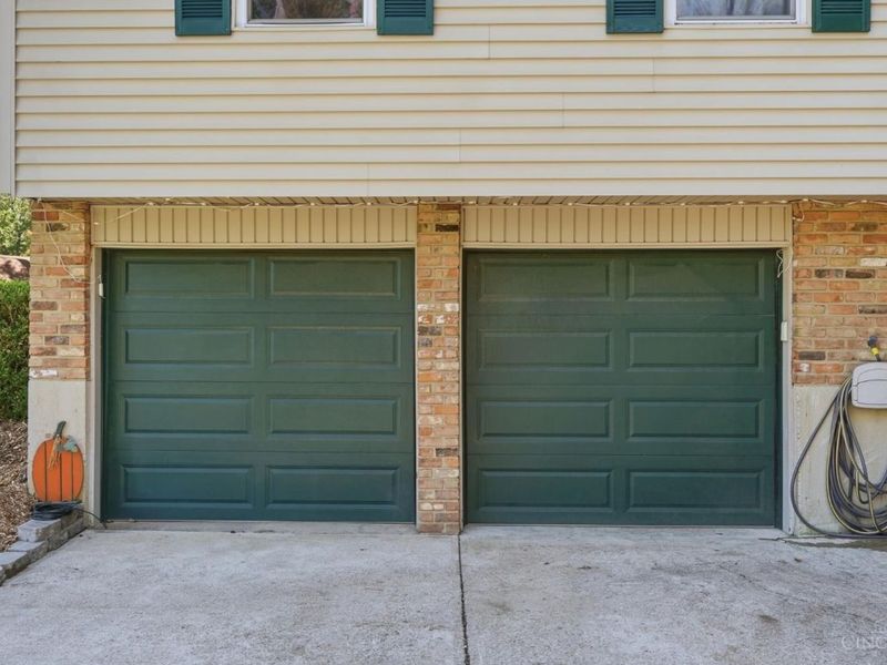 701 Miles Lane, Union Township, OH 45245 Photo 4