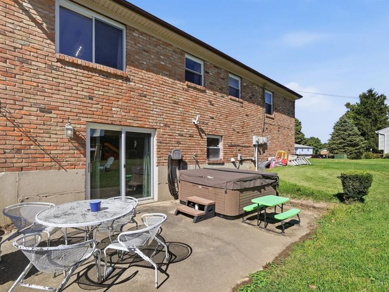 701 Miles Lane, Union Township, OH 45245 Photo 46
