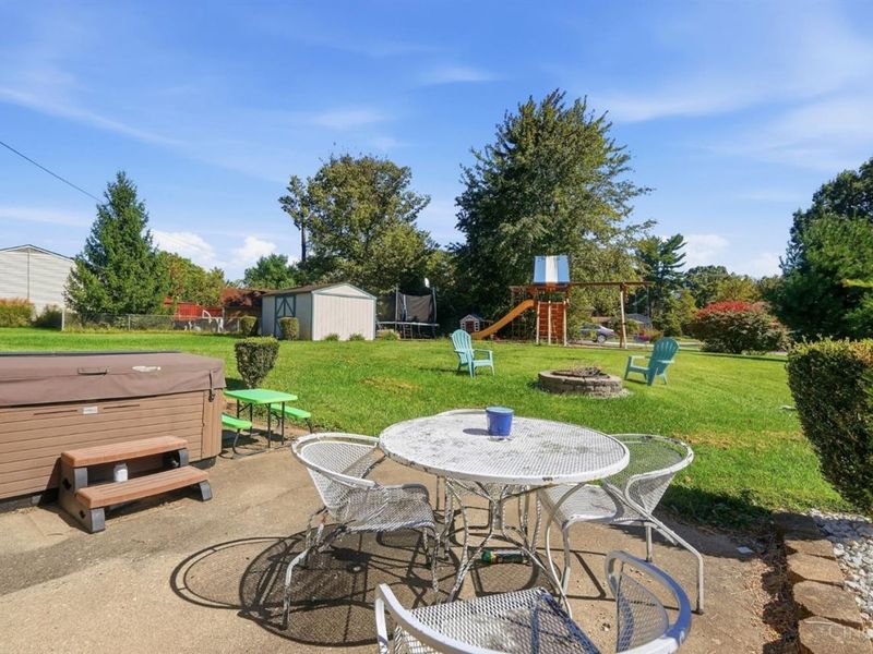 701 Miles Lane, Union Township, OH 45245 Photo 48