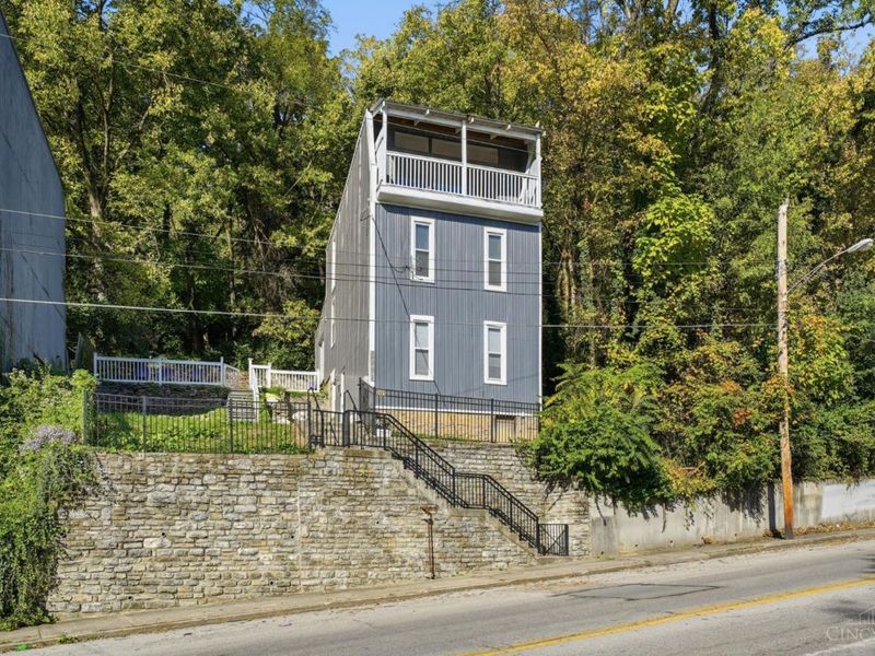 2491 Warsaw Avenue, Cincinnati, OH 45204 Photo 1