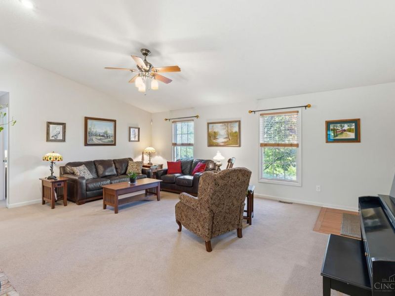 4005 Hollin Lane, Morgan Township, OH 45013 Photo 10
