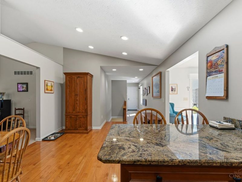4005 Hollin Lane, Morgan Township, OH 45013 Photo 15