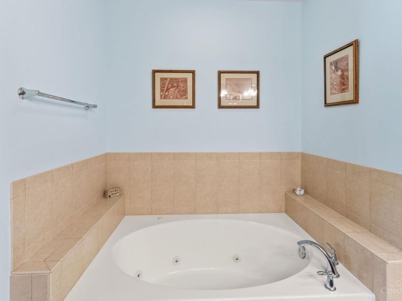 4005 Hollin Lane, Morgan Township, OH 45013 Photo 22