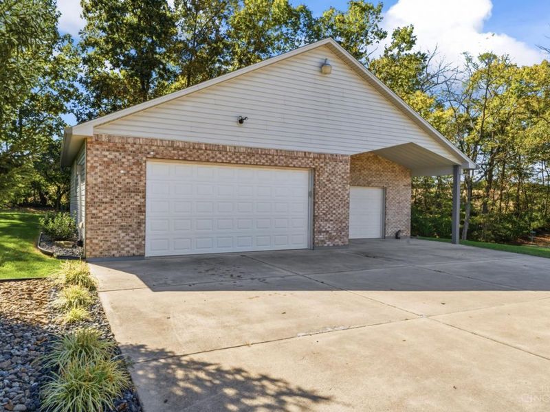 4005 Hollin Lane, Morgan Township, OH 45013 Photo 43