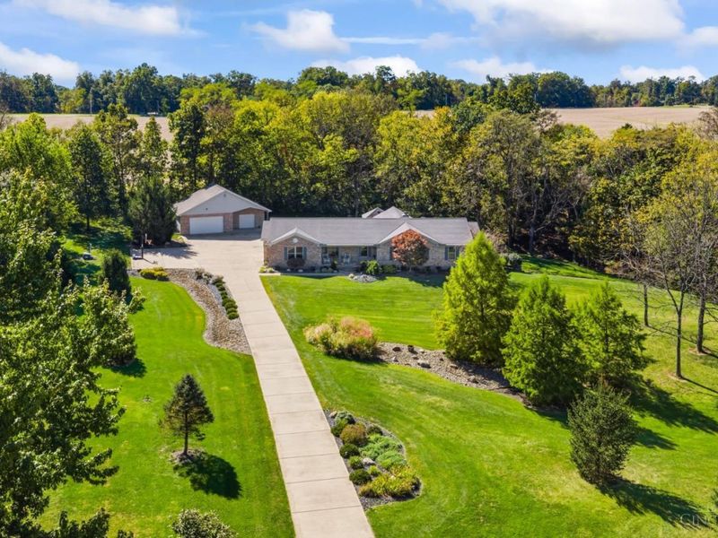 4005 Hollin Lane, Morgan Township, OH 45013 Photo 6