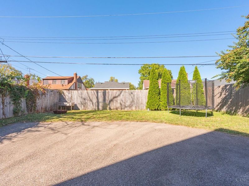 1824 Greenbriar Place, Cincinnati, OH 45237 Photo 52
