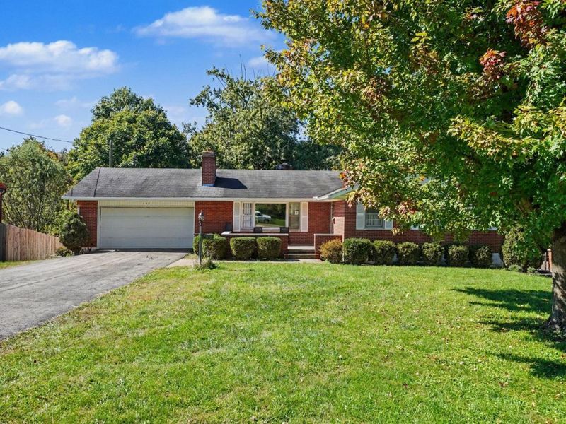 133 Greystone Drive, Hillsboro, OH 45133 Photo 2