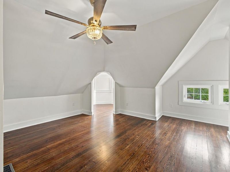 2216 Kemper Lane, Cincinnati, OH 45206 Photo 33