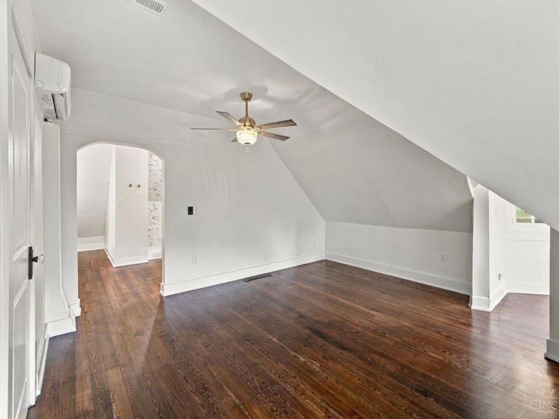 2216 Kemper Lane, Cincinnati, OH 45206 Photo 35