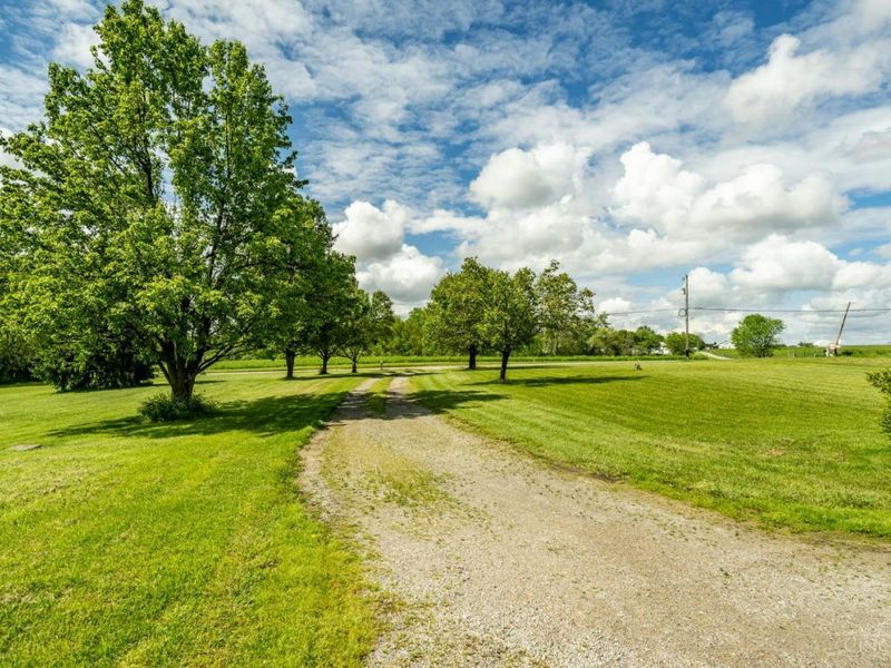 10128 Small Road, Penn Township, OH 45133 Photo 4