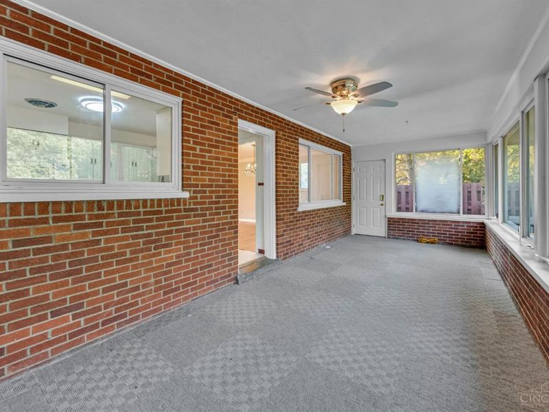 5900 Donjoy Drive, Blue Ash, OH 45242 Photo 11