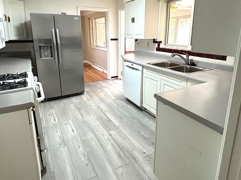 5900 Donjoy Drive, Blue Ash, OH 45242 Photo 9