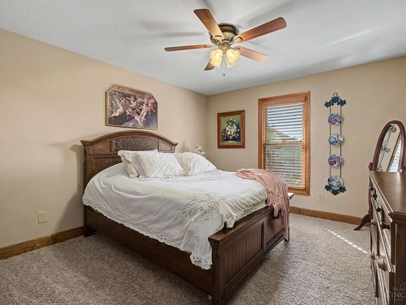381 Sunset Drive, Carlisle, OH 45005 Photo 45