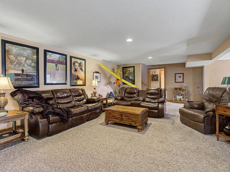 381 Sunset Drive, Carlisle, OH 45005 Photo 55
