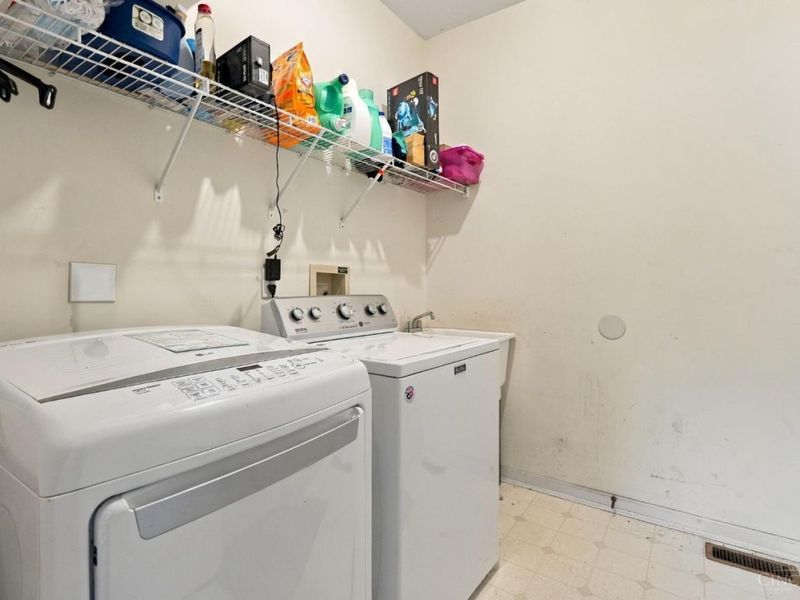 334 Glensford Court, Springdale, OH 45246 Photo 41