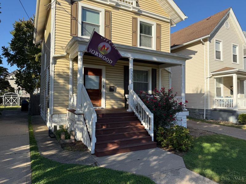 2332 Robertson Avenue, Norwood, OH 45212 Photo 2