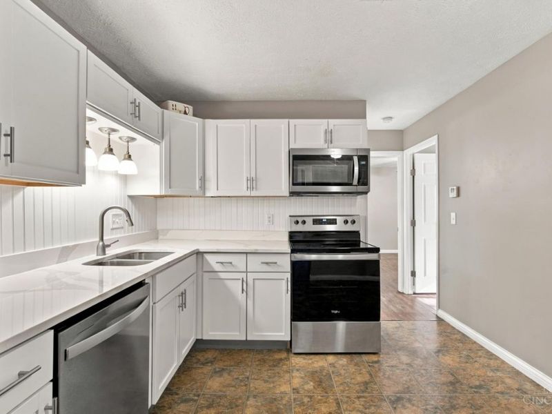 535 Davis Road, Unit 4, Pierce Township, OH 45255 Photo 19
