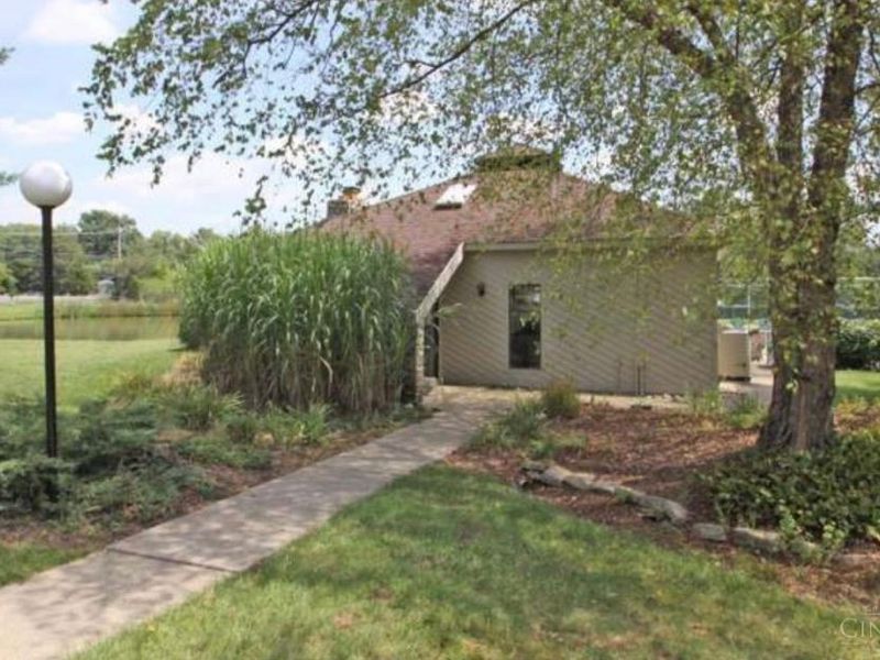 535 Davis Road, Unit 4, Pierce Township, OH 45255 Photo 5