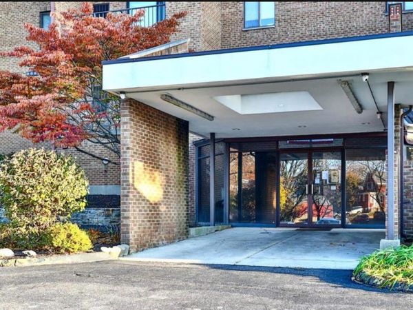 3004 Glenmore Avenue, Unit 204, Cincinnati, OH 45238