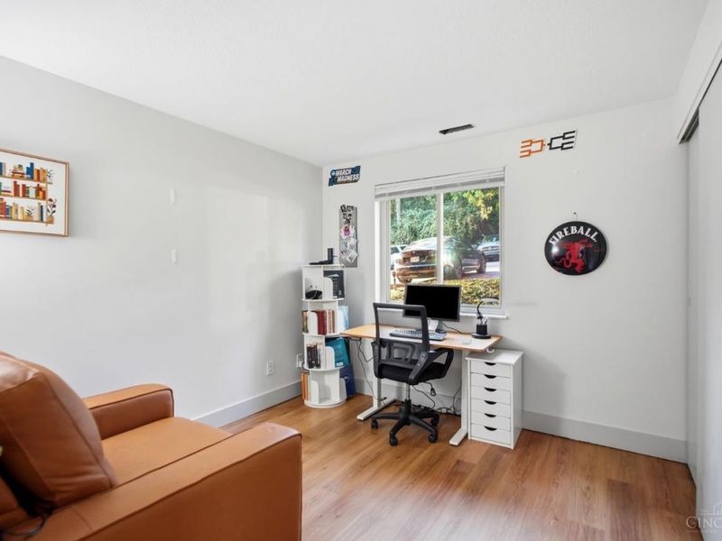 521 W Martin Luther King Drive, Unit A8, Cincinnati, OH 45220 Photo 18