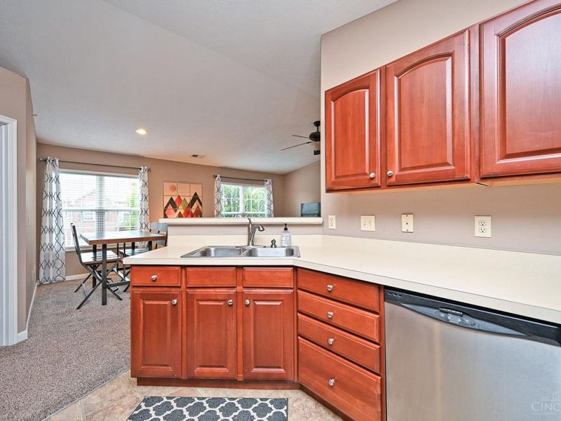 7221 English Drive, Newtown, OH 45244 Photo 19