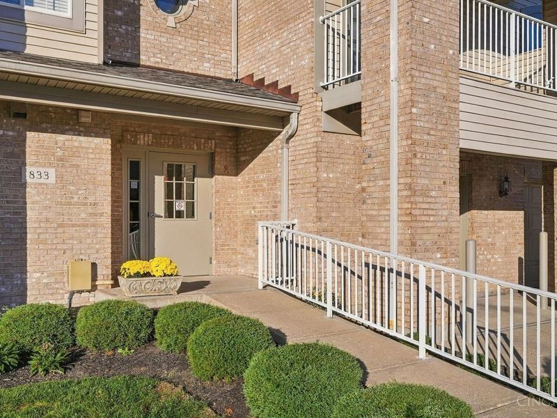 833 Neeb Road, Unit 2, Delhi Township, OH 45233 Photo 2