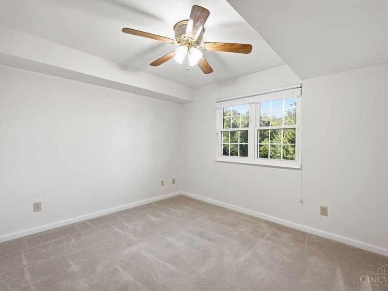 833 Neeb Road, Unit 2, Delhi Township, OH 45233 Photo 27