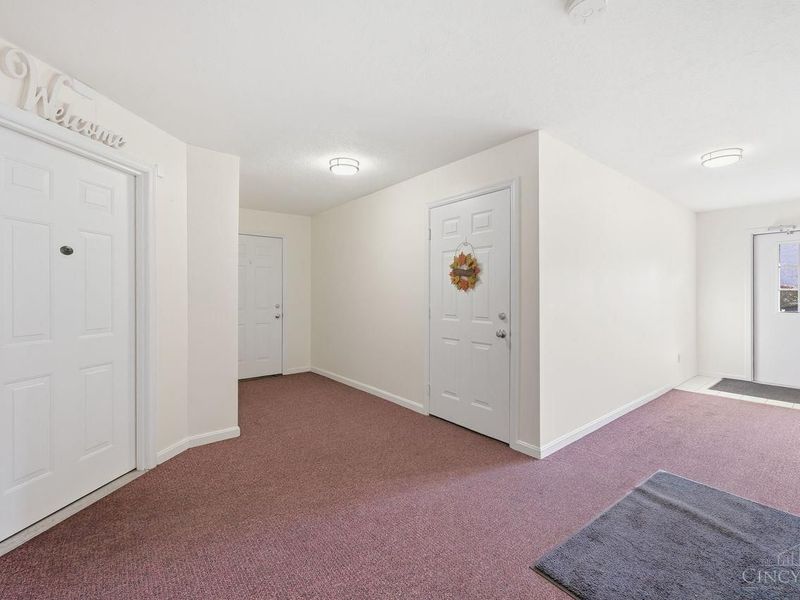 833 Neeb Road, Unit 2, Delhi Township, OH 45233 Photo 4