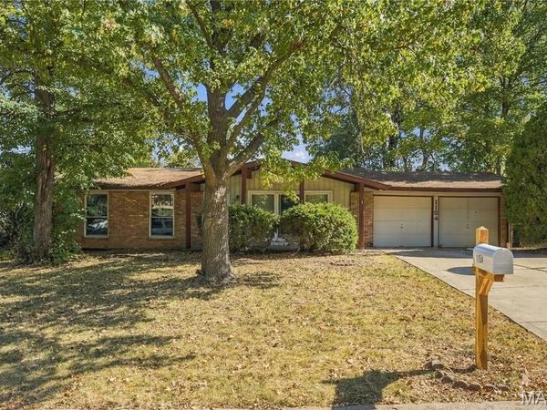 1154 King Carey Drive , St Louis, MO 63146