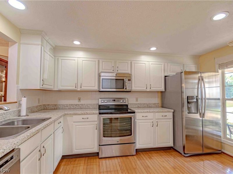 3119 Benwick Drive, Medina, OH 44256 Photo 7
