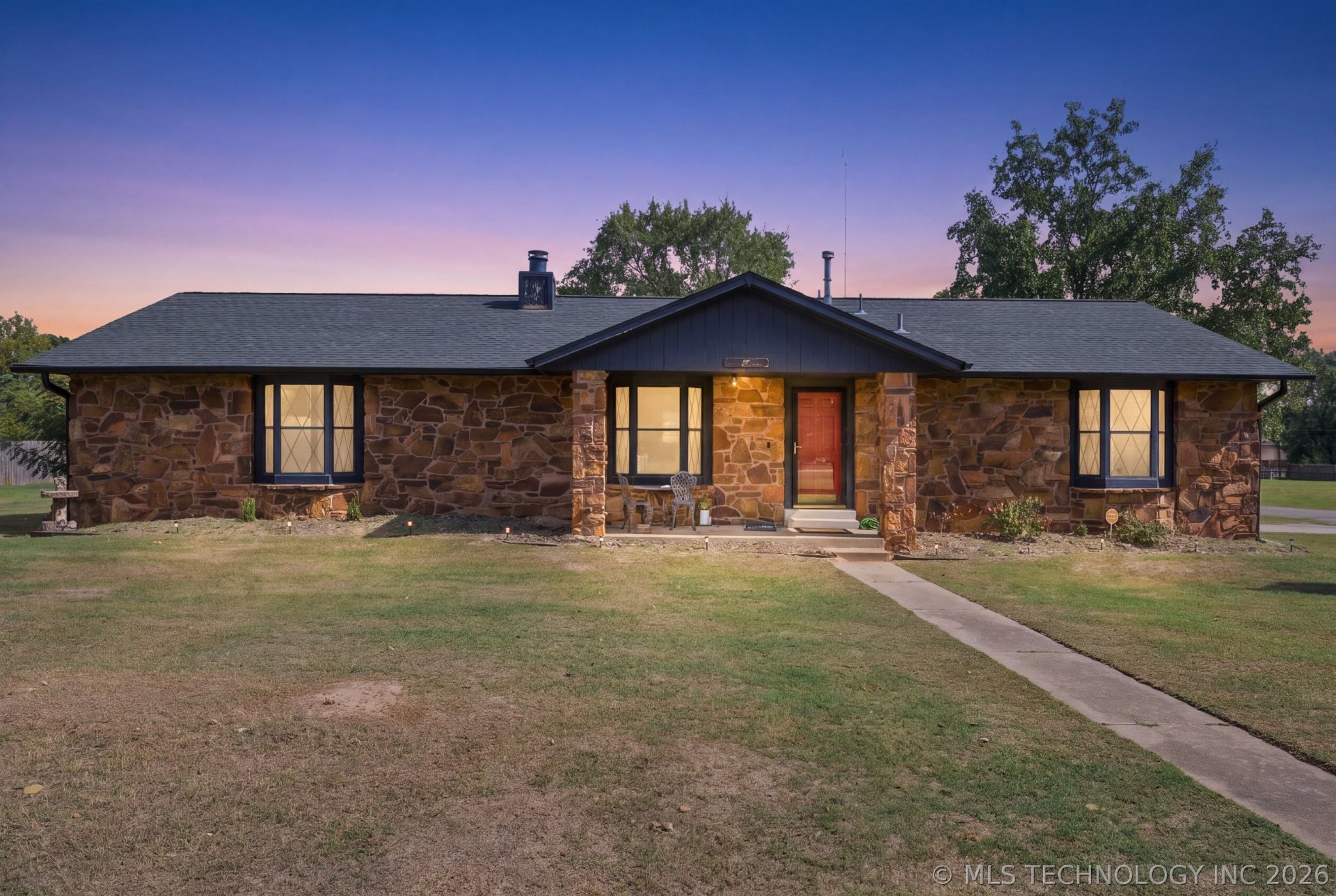 1311 S 216th West Avenue, Sand Springs, OK 74063 Main Photo