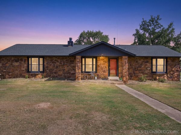 1311 S 216th West Avenue, Sand Springs, OK 74063