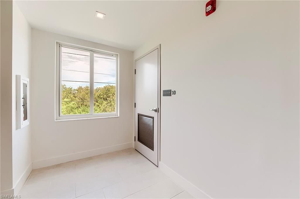 26600 Rosewood Pointe Dr, Unit B201, Bonita Springs, FL 34135 Photo