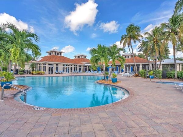 3023 Horizon LN , Unit 2505, NAPLES, FL 34109