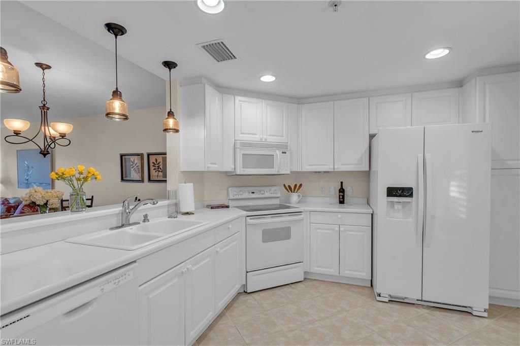 3023 Horizon Ln , Unit 2505, Naples, FL 34109 Photo