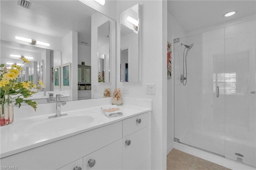 3023 Horizon Ln , Unit 2505, Naples, FL 34109 Photo