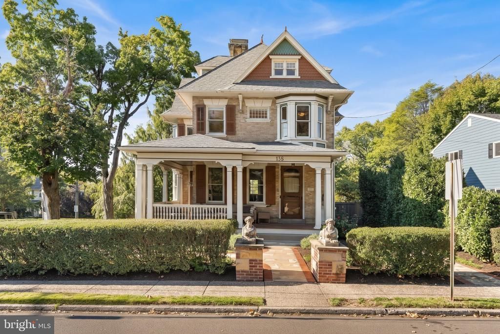 135 UNION STREET, DOYLESTOWN, PA 18901