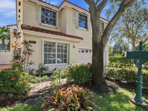 967 Azure Ln , Weston, FL 33326
