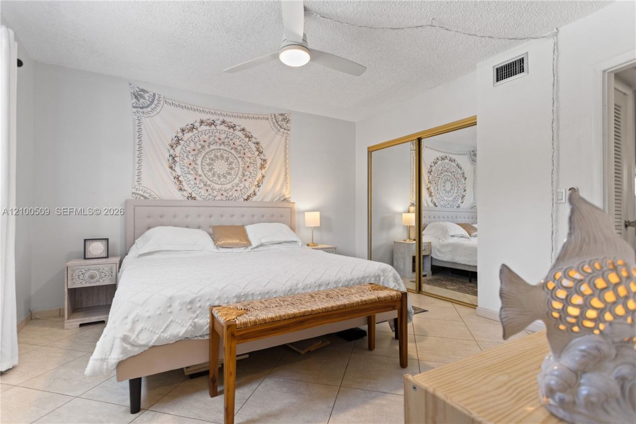 580 Egret Dr , Unit 111, Hallandale Beach, FL 33009 Photo