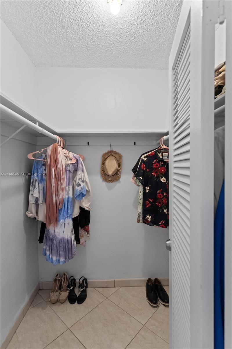 580 Egret Dr , Unit 111, Hallandale Beach, FL 33009 Photo