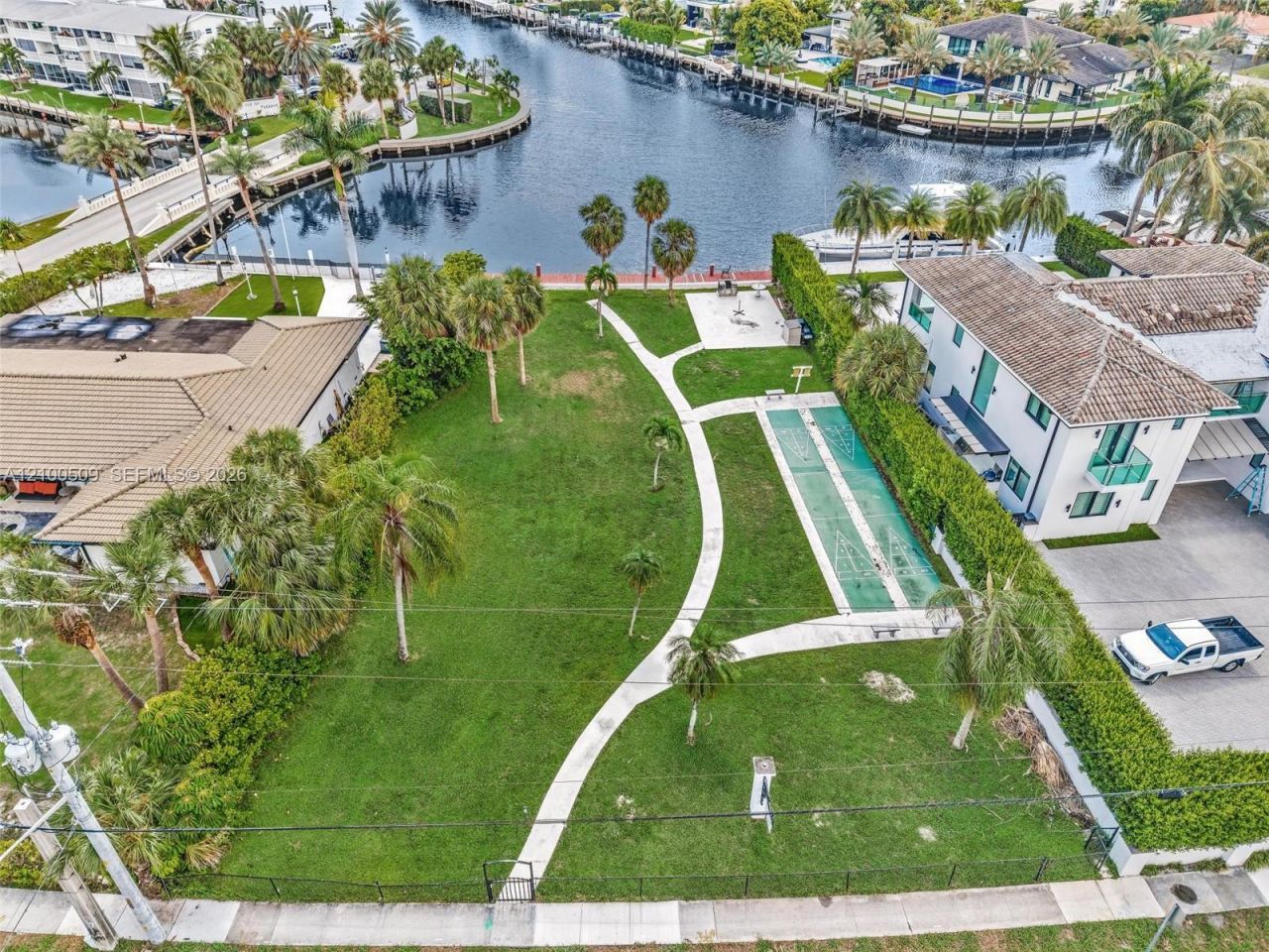 580 Egret Dr , Unit 111, Hallandale Beach, FL 33009 Photo