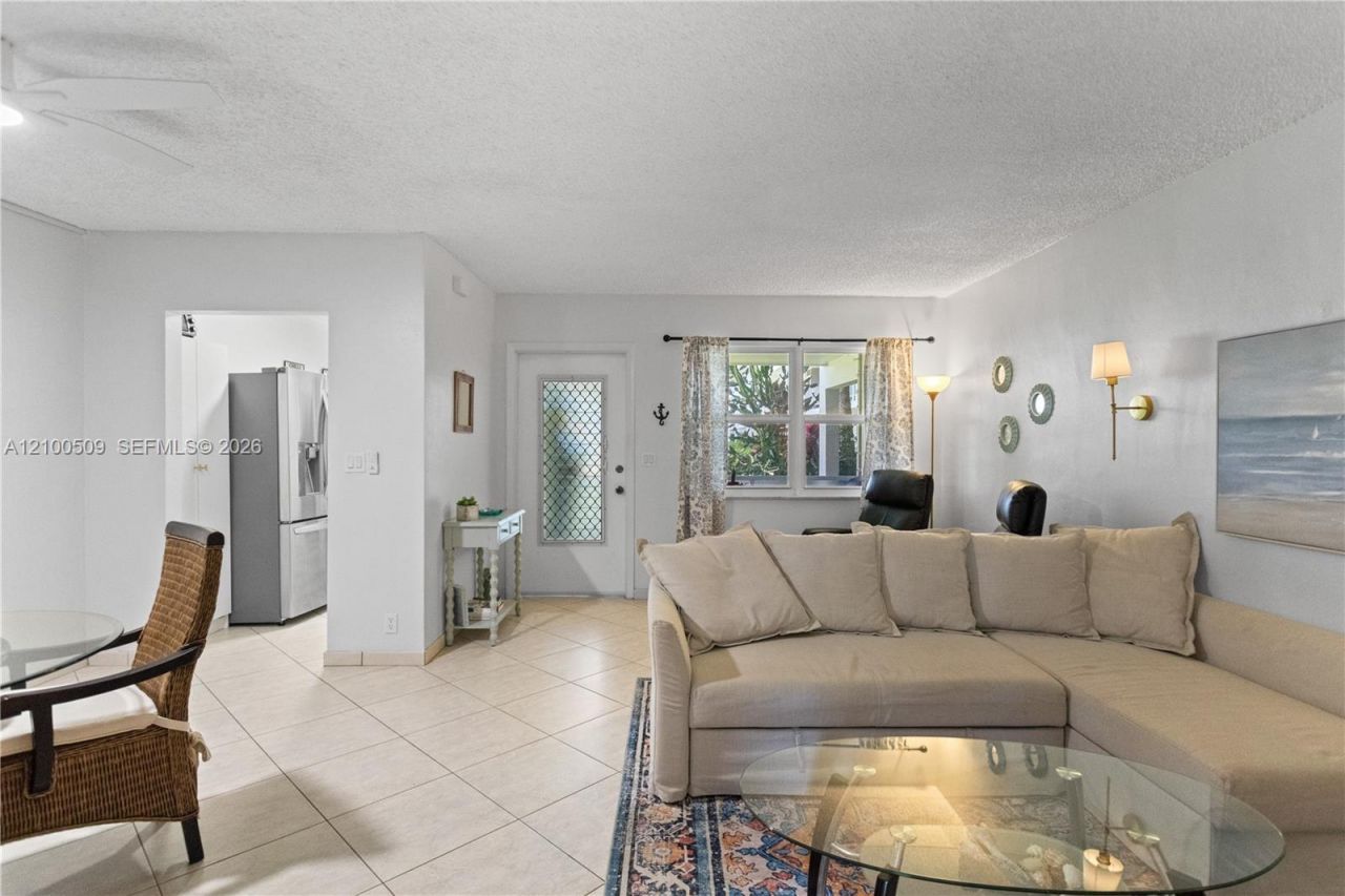 580 Egret Dr , Unit 111, Hallandale Beach, FL 33009 Photo