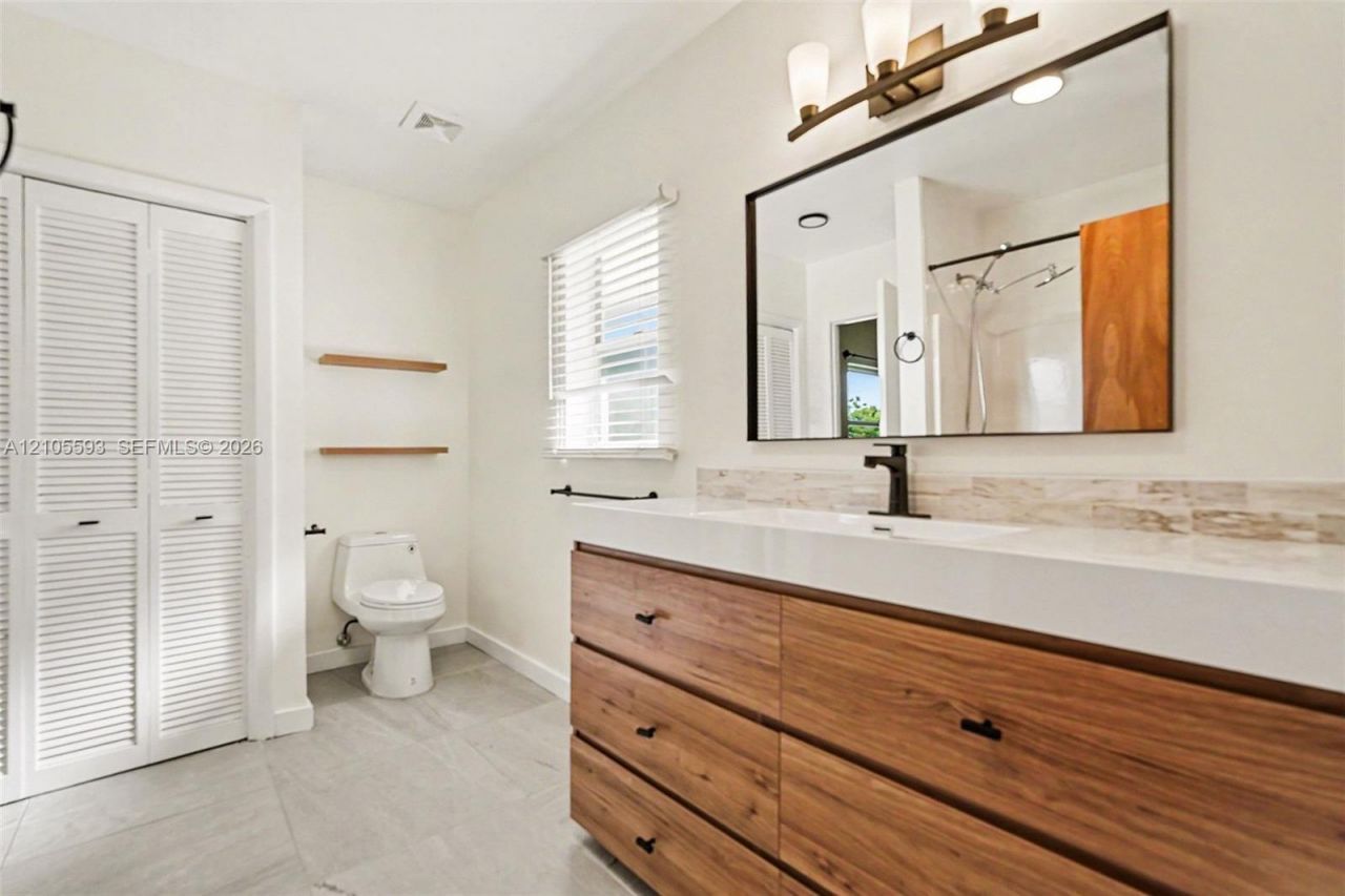 597 Grace St , Sebastian, FL 32958 Photo