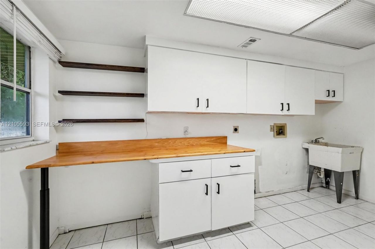 597 Grace St , Sebastian, FL 32958 Photo